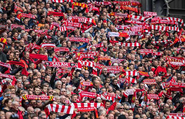 2025年成都混合团体世界杯第二阶段八强赛，国乒以8-2战胜法国队，六连胜，莎头组合和王曼昱分别赢得两盘比赛。