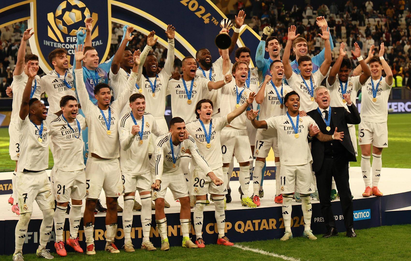 萨拉赫非洲杯前给队友开会，强调夺冠对他个人来说也意义非凡（非洲杯开赛前萨拉赫召集队友誓师：夺冠对我个人意义重大）