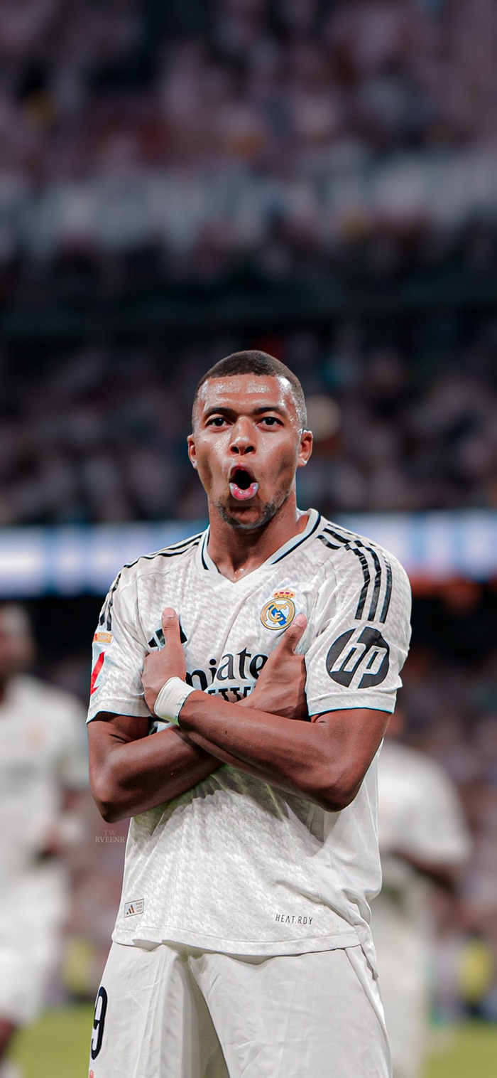 达拉博纳：03年欧冠决赛前，大因扎吉和舍瓦发生争执互相辱骂