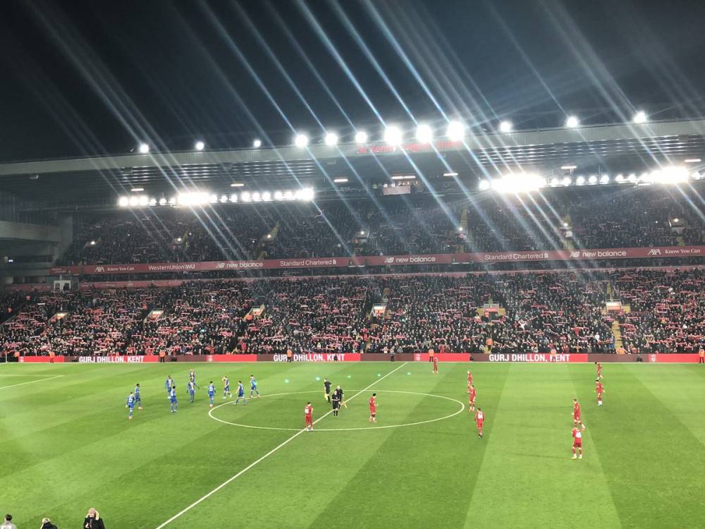 海港发文祝福奥斯卡：艰难时刻会过去，我们与功勋队长同在