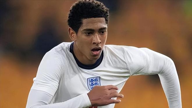 利物浦vs毕尔巴鄂竞技：麦卡利斯特领衔，努涅斯、琼斯出战