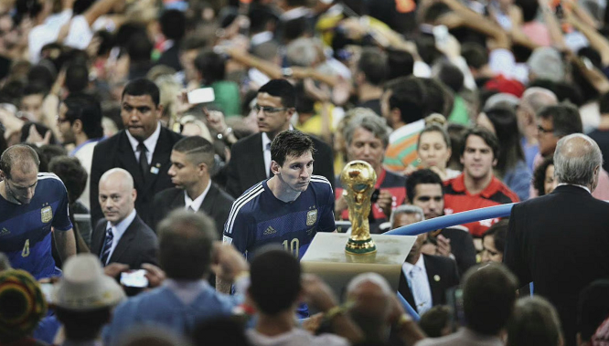 普利希奇：魔笛确实送了手机；看年轻队友表演会让我尬穿地心