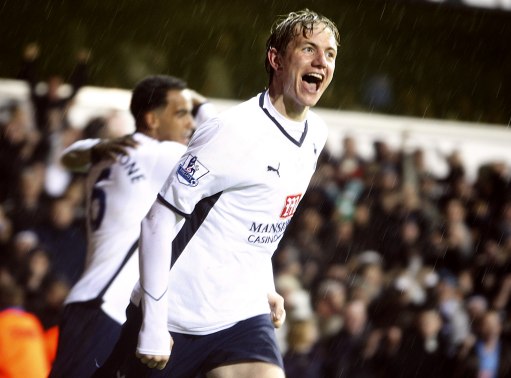 懂球译站 ｜ 英超想卫冕，为何这么难？（懂球译站 ｜ 英超卫冕之路，为何步步维艰？）