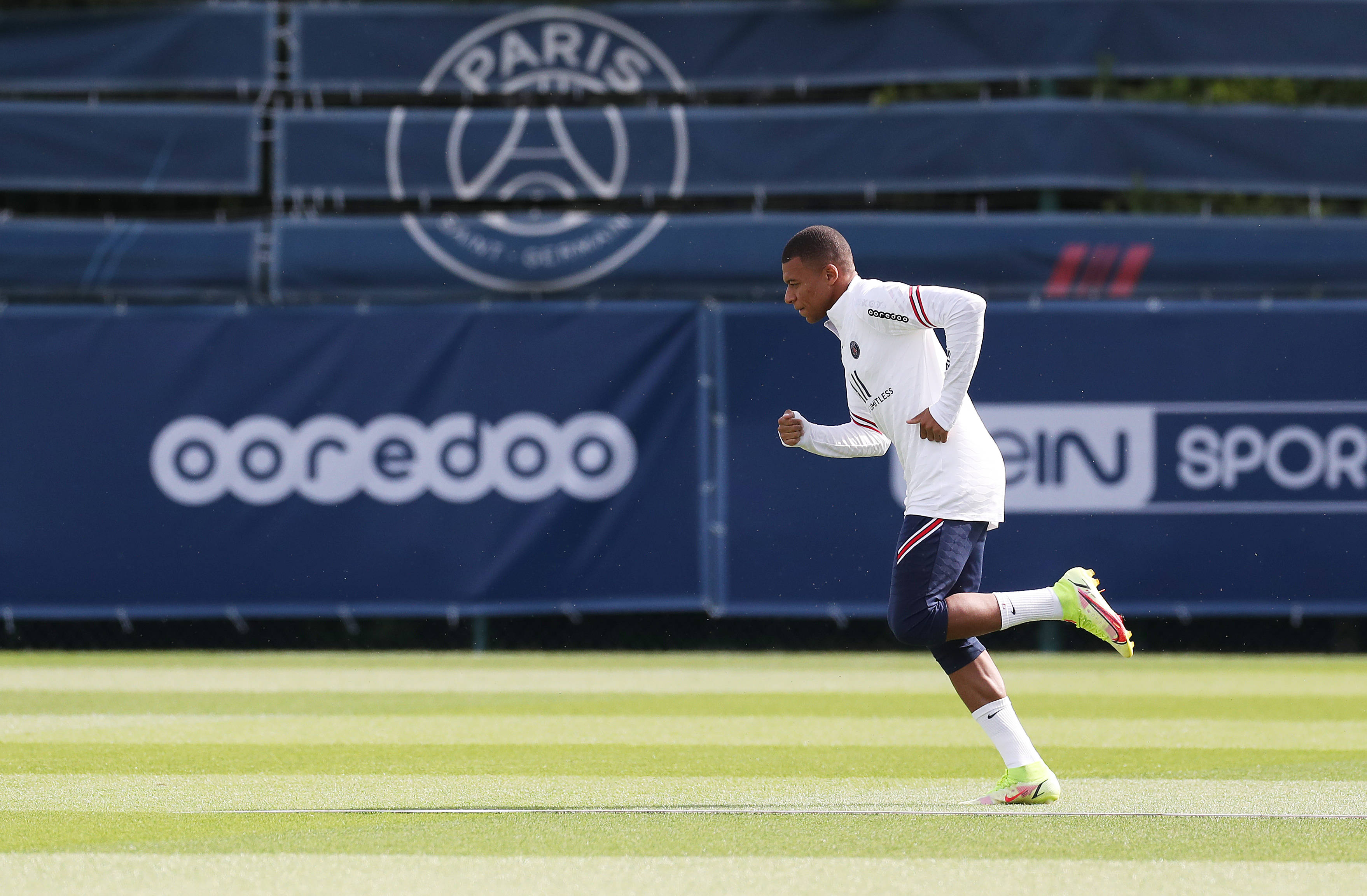 赫塔费vs赫罗纳 奥格斯堡vs多特蒙德