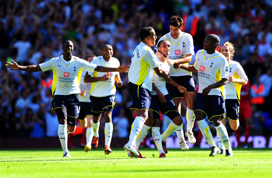 姆巴佩妙传卡马文加破门！皇马客场2-0领先毕巴，中场前关键进球打懵对手