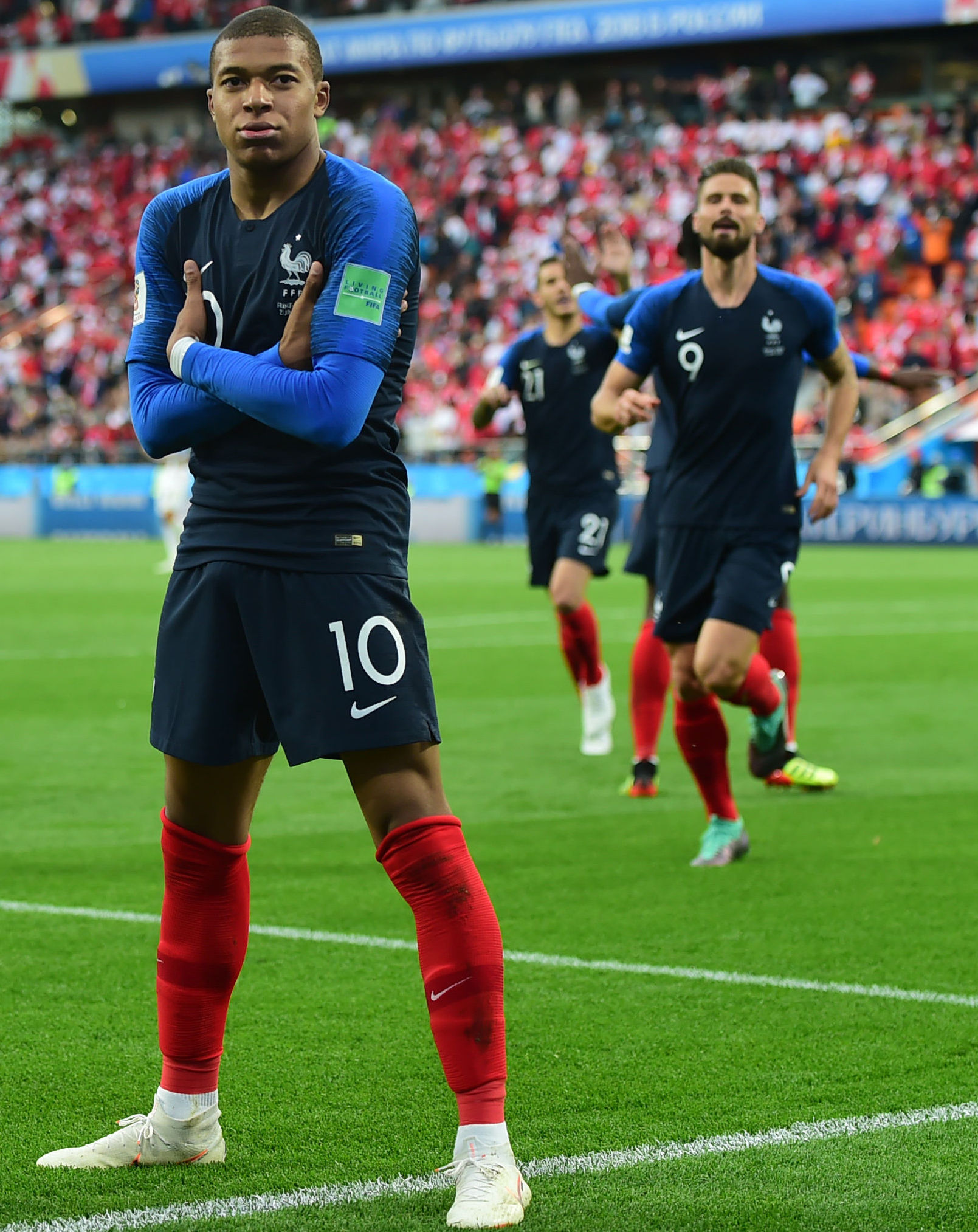 自加盟勇士以来，巴特勒助攻上双的比赛球队5场全胜