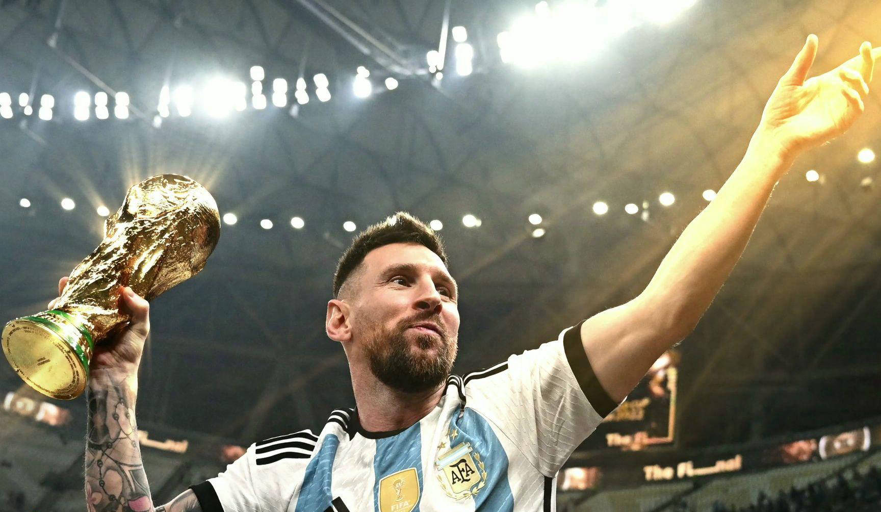 欧冠疯狂夜！3大豪门全逆转，17岁新星封神，后卫90秒双响炸场？（欧冠神奇之夜：三豪门齐逆转，17岁新星封神，后卫90秒梅开二度）