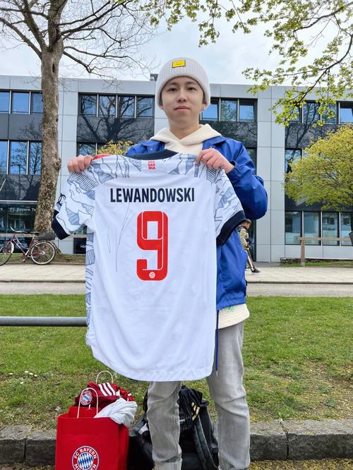 安帅：期待和意大利在世界杯决赛相遇；魔笛完全可以再踢一年