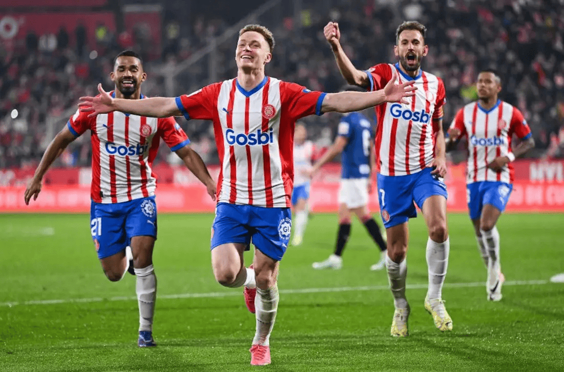 国脚伤愈后首秀建功，球迷称其回来了