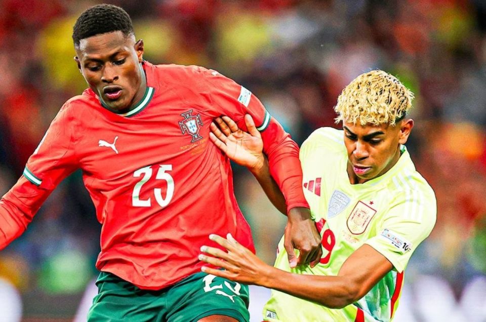 对手彻底被压着打