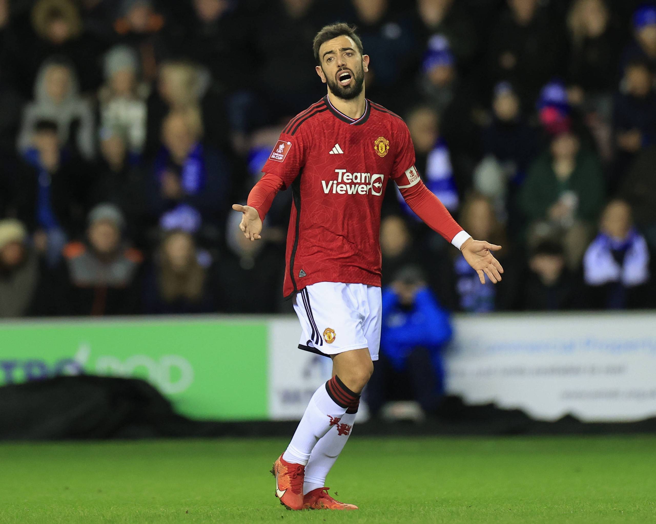 国足选帅时间线：9月5日公开选聘，今日邵佳一出任新帅