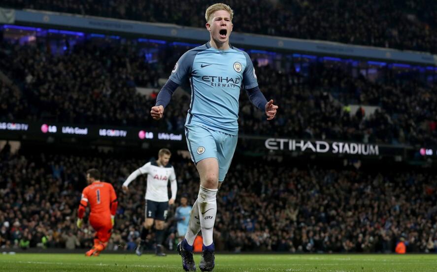 4场贡献3粒进球！官方：瓦尔迪当选意甲11月最佳球员（四战斩三球，官方宣布：瓦尔迪荣膺意甲11月最佳球员）