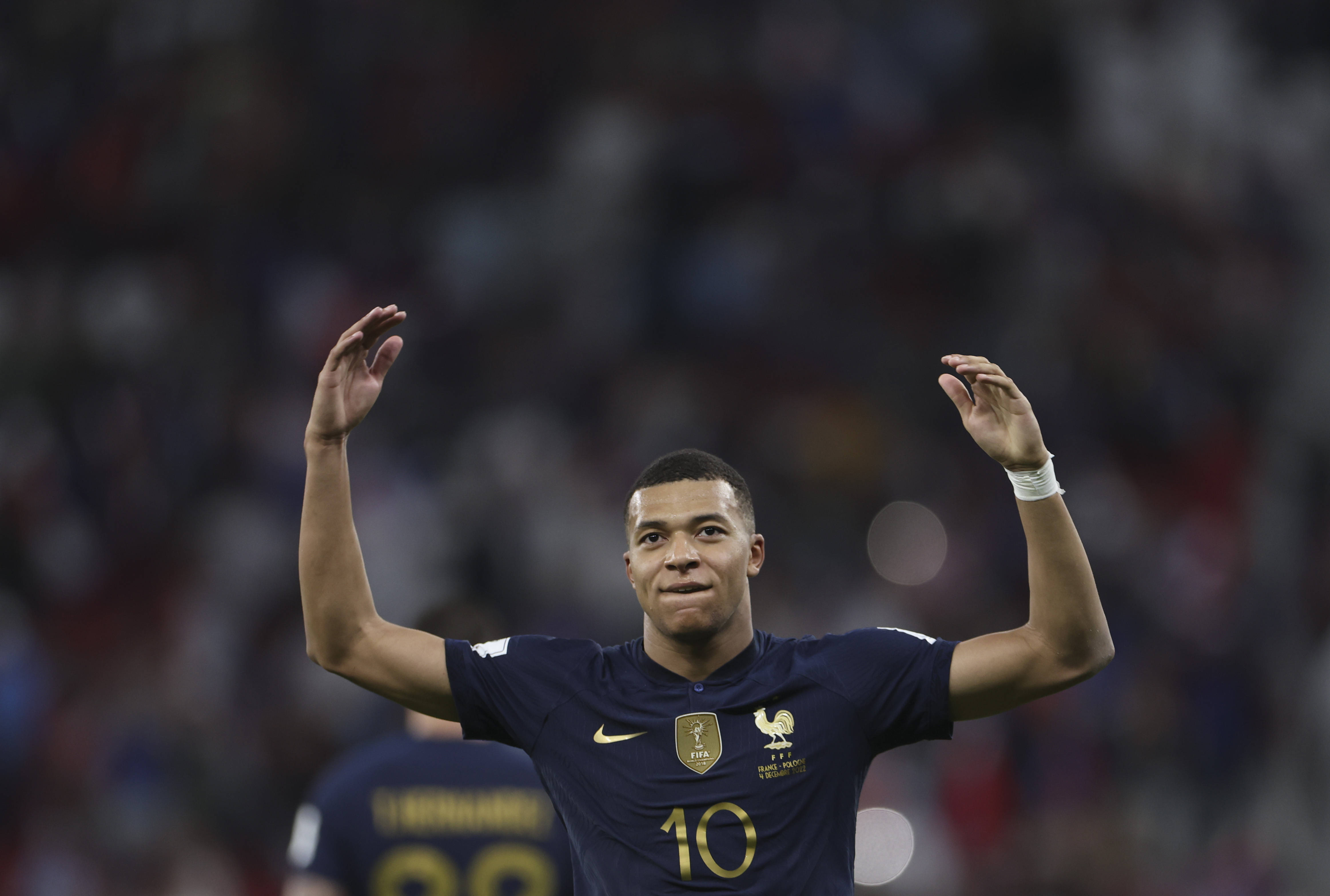 足球英足总宣布新规，严惩假摔行为引关注