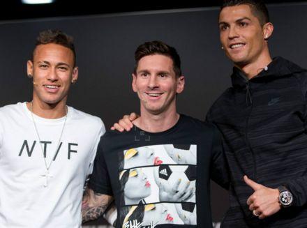 徐根宝：希望海港给国足输送更好的球员 我们的目标是世界杯（徐根宝：盼海港为国足输送精英，目标直指世界杯）